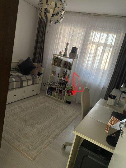 Basarabia, Costin Georgian, 2 camere semidecomandate, 54 mp, renovat, mobilat,